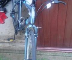 Hybrid 21 bike perfect condition