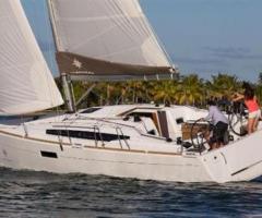 Sail JeanneauSun Odyssey 349 for sale