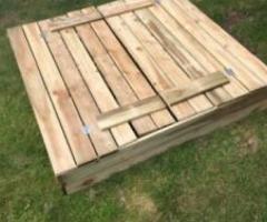 Children’s Sandpit / Sand Box