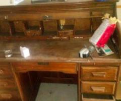 Writing desk for quick sale
