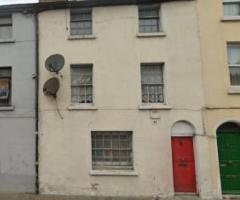 6 BR – Property for sale