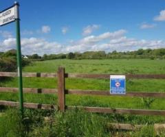 43700 m² – in Clarina Village