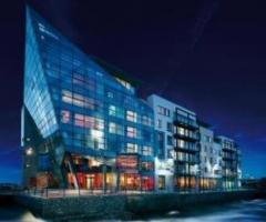 Hotels: The Glasshouse