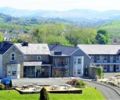 : The Gateway Lodge